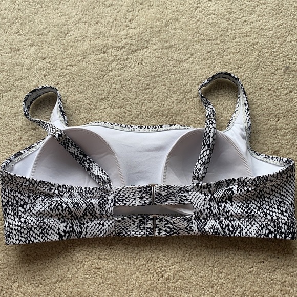 Plus snake print bikini top - Picture 2 of 3